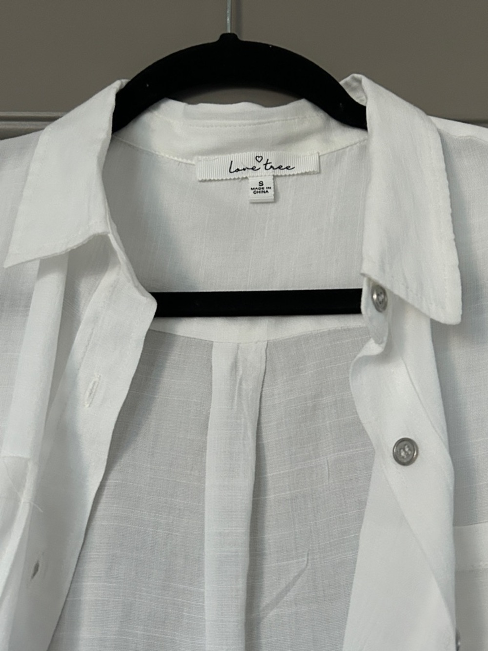 Love Tree White Lightweight Button-Up Shirt - Picture 3 of 11